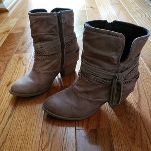 Jellypop Adilene booties with side fringe detail